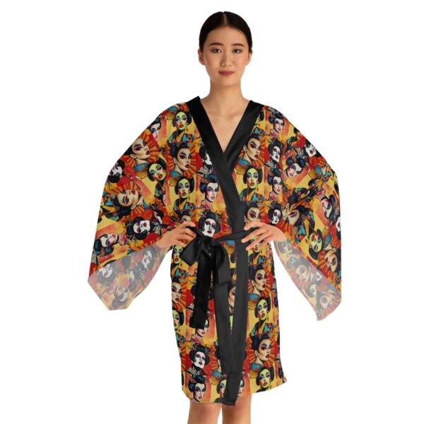 Geisha Long Sleeve Kimono Robe